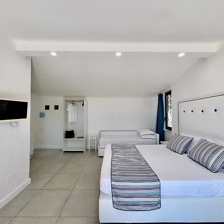 Yourhome - Claudette Massa Lubrense
